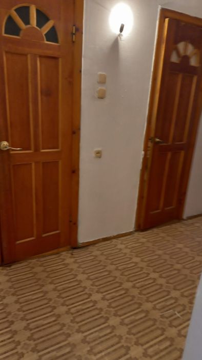 Продам  3 к.кв р-он Шанхай