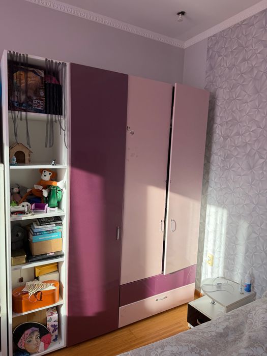 срочно продам всю детскую гарнитуру