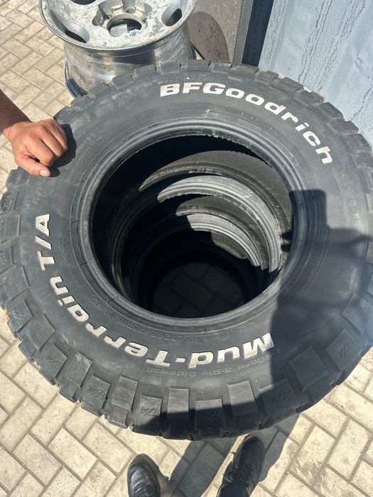 Шины BF Goodrich mud terrain