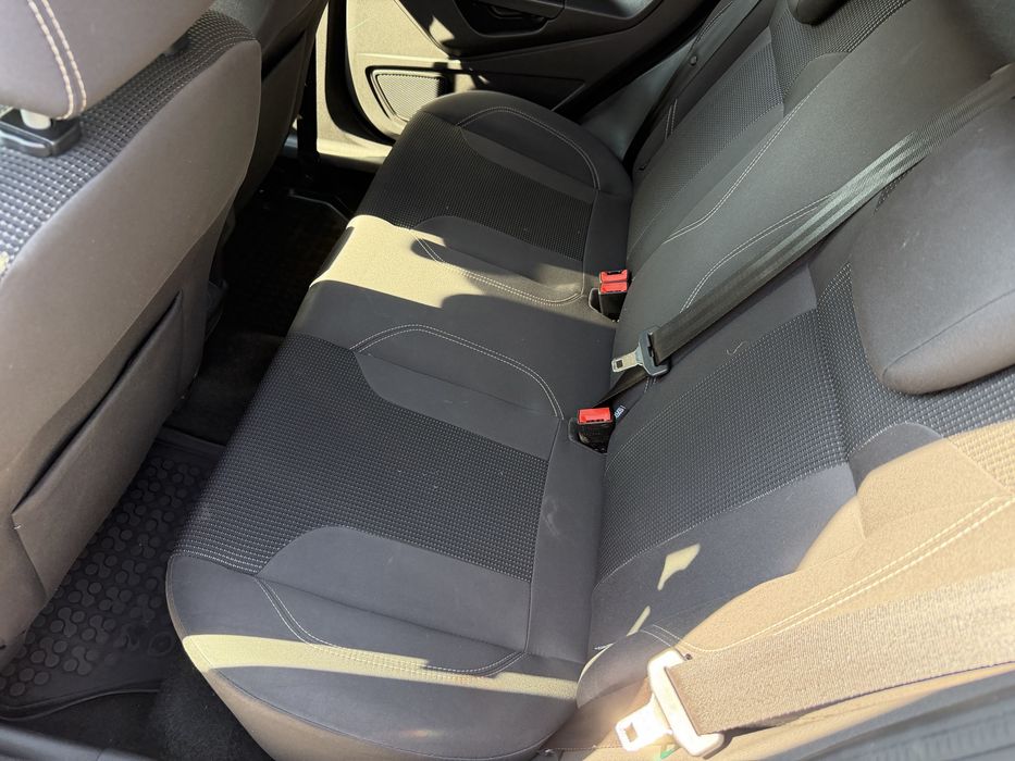 Se vinde Ford Fiesta 1.5 TDCi, an fabricație 2016