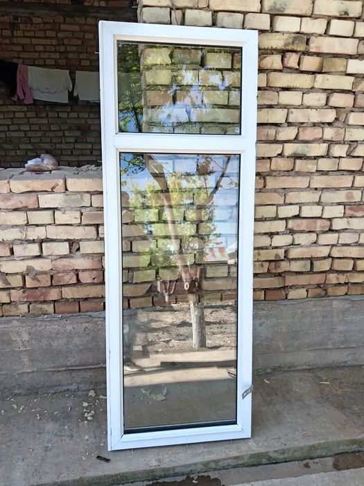Пластикалық есік...