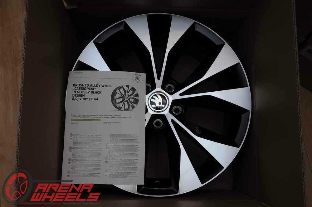 Jante Noi 18 inch Originale Skoda Superb 3V Negru Diamond Cut