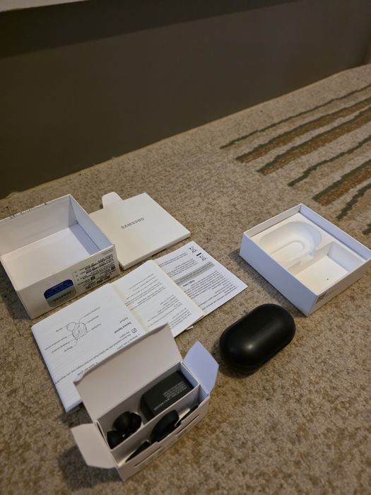 Samsung buds 1 генерация