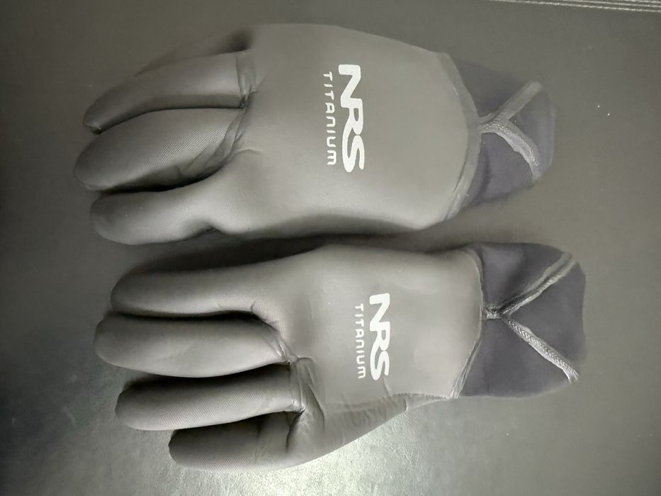 Manusi impermeabile NRS  Titanium - marimea M