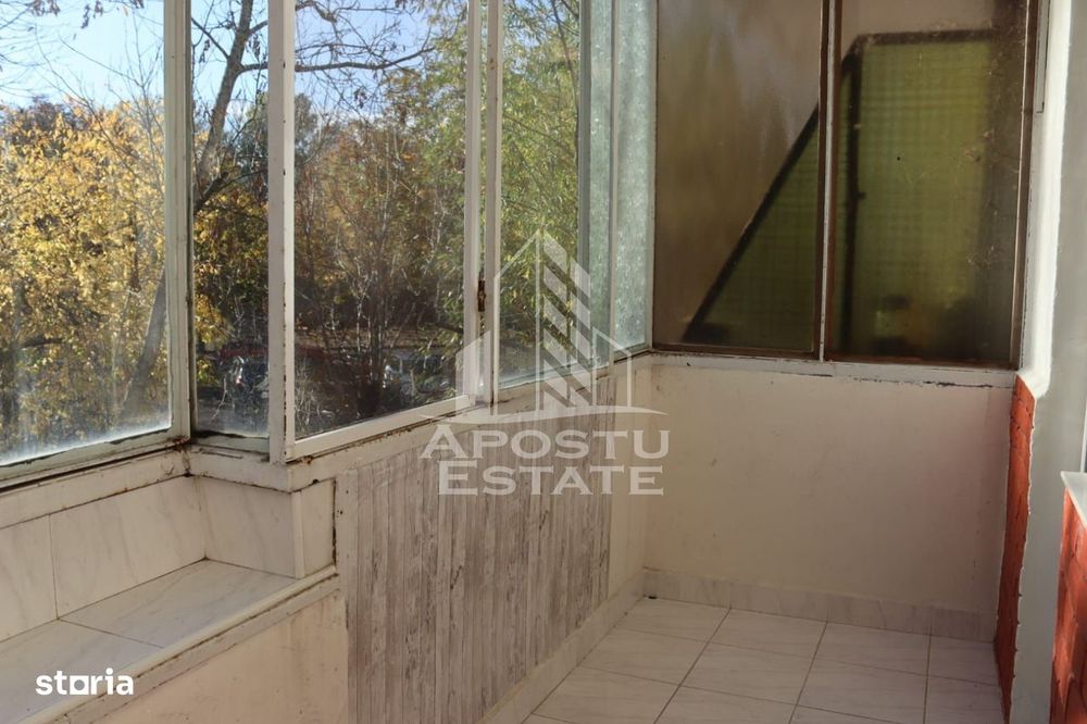 Apartament 3 camere,2 bai, Micalaca Malul Muresului