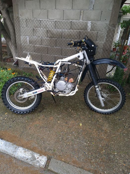 Honda XR 650l за ремонт