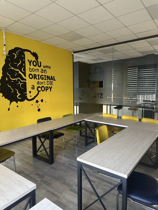 Сдаетя офис 220 кв Дархан, Хамид Алимжан метро