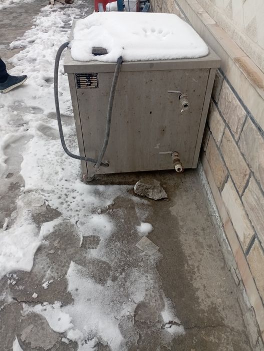 Мойка апарати сотилади