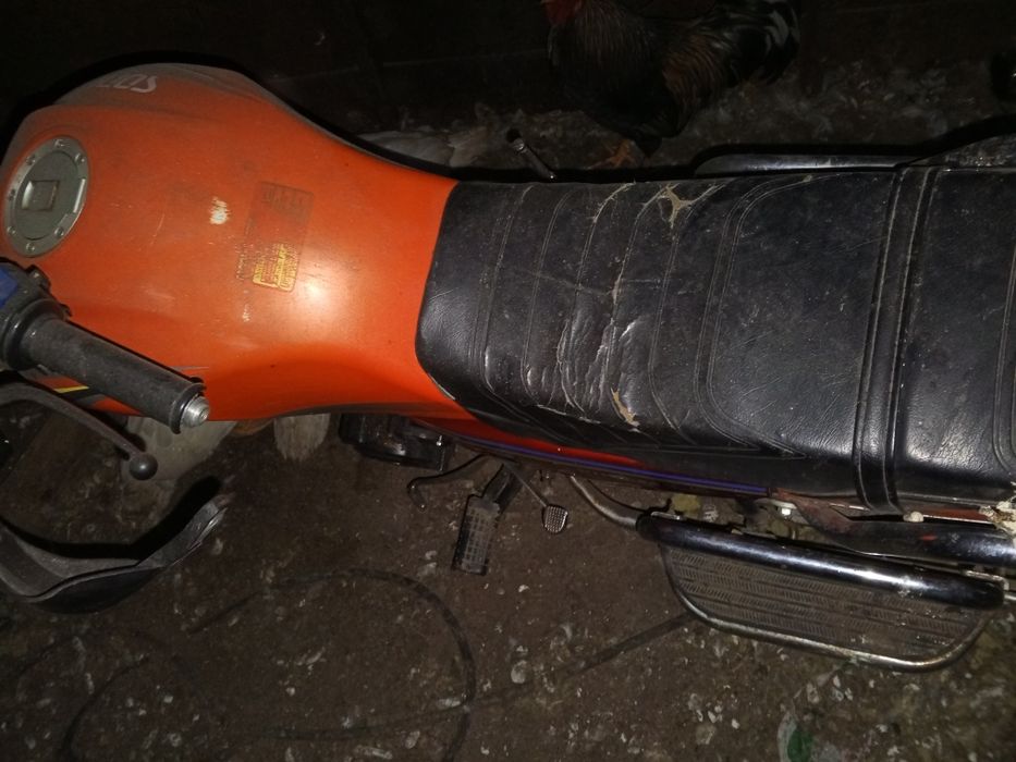 Продам мотоцикл сонлинк 200 кубов