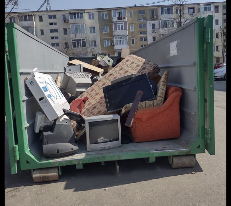 Transport pamant negru vegetal, nisip ,balast, containere moloz-moluz.
