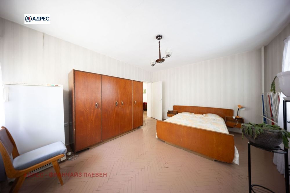 Продава се Етаж от къща в Плевен, Мара Денчева - 103 кв.м за 1738 €/кв.м - Снимка #7