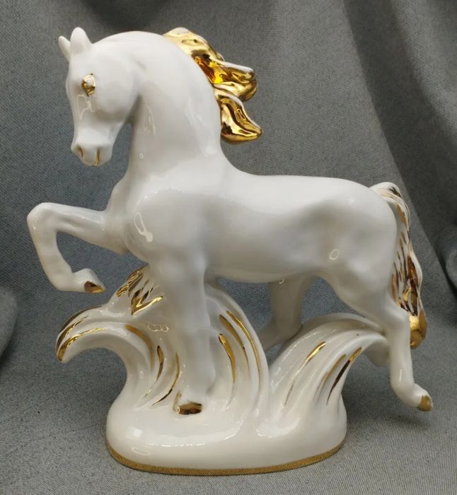 Фарфоровые статуэтки, винтаж