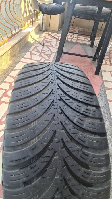 Гуми с алуминиеви джанти