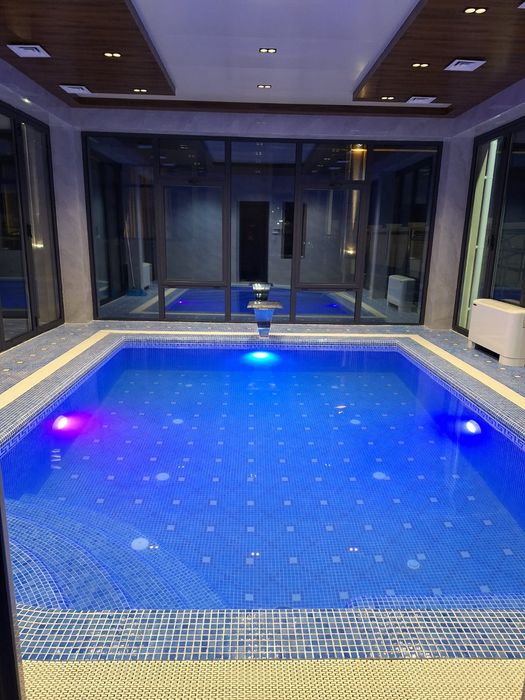 Бассейн строительства