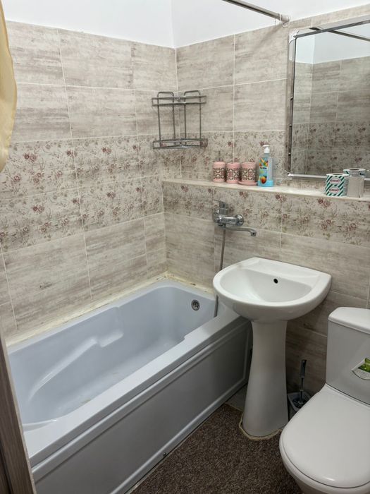 Продам квартиру мкрн Север