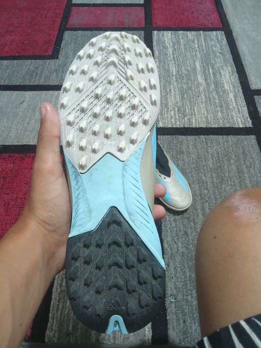 Vând ghete Adidas crazyfast Messi mărime 36