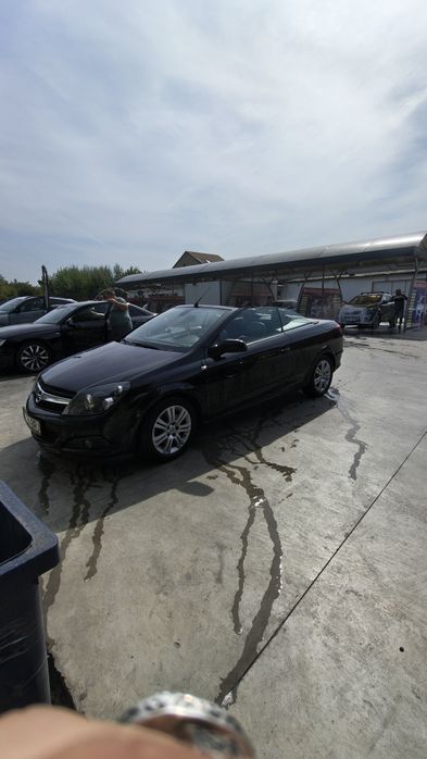 Vând Opel Astra h twintop cabrio 2008 1.9cdti