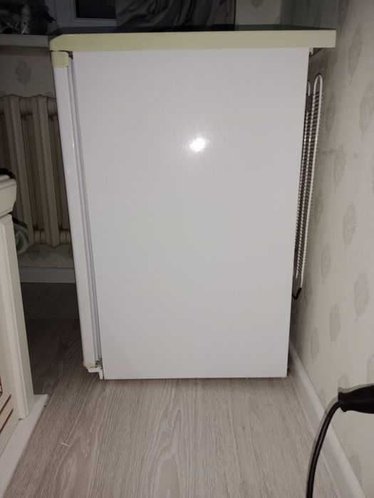 Продам морозильную камеру