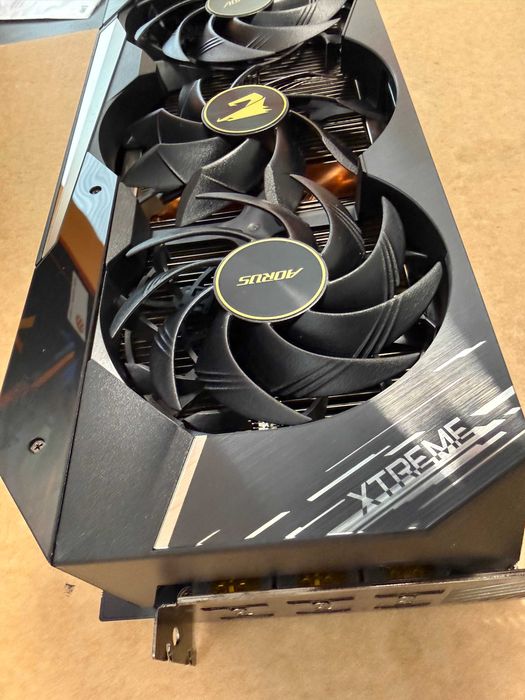 Видеокарта Gigabyte AORUS RTX 3080 XTREME, 10GB