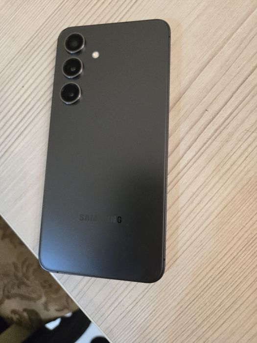 Продам Самсунг s24 fe 256 гб
