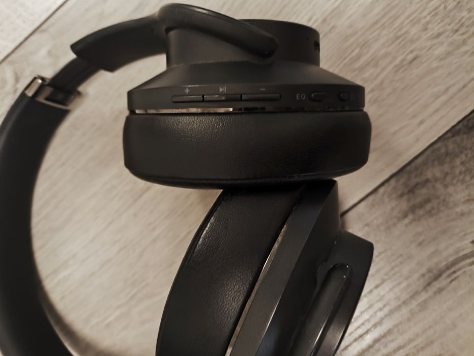 Caști Doqaus bluetooht