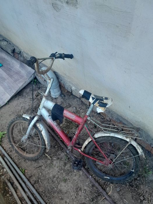 Продам  три велосипеда.