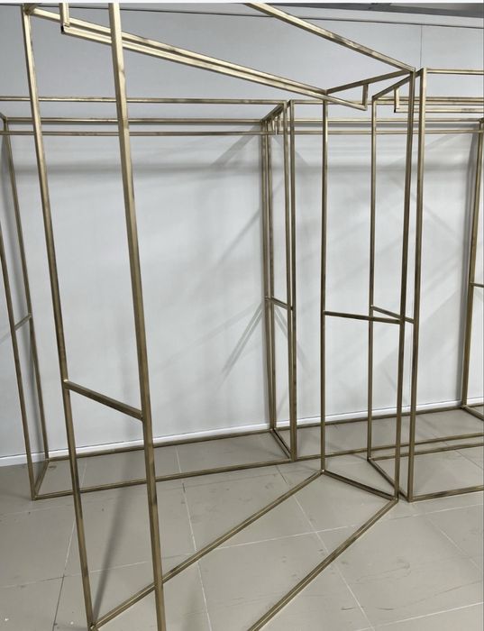 Продается бутик и оборудования