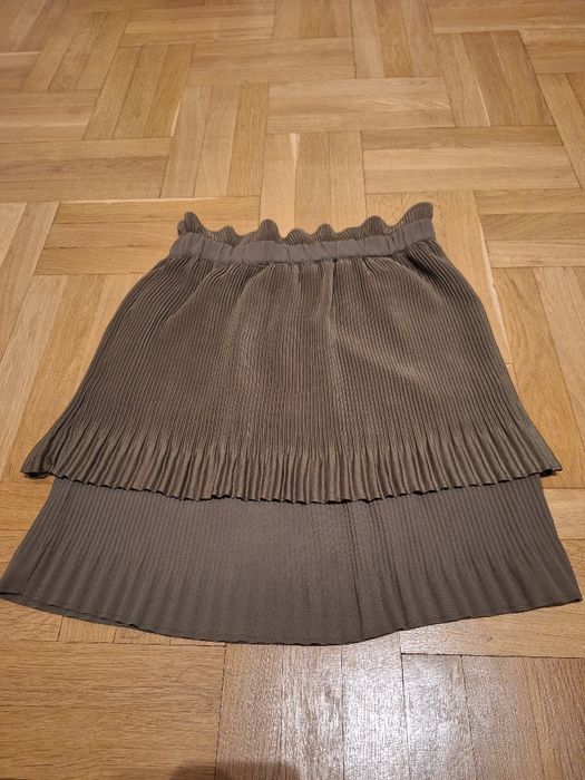 пола  Sisley, SANDRO 38, ,Junona 36, ZARA