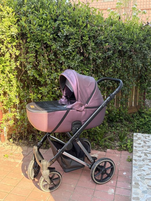 Carucior 3 in 1 Xplorer Purple Shiny - Krausman testat ADAC