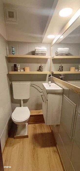 Apartament 3 camere in Turnisor