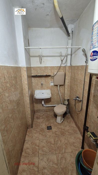 Продава се Тристаен апартамент в Севлиево - 55 кв.м за 1163 €/кв.м - Снимка #4