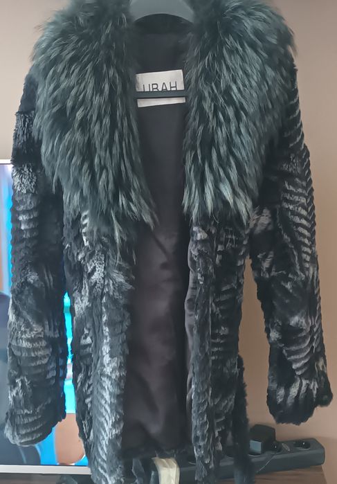 Зимно палто - естествен косъм