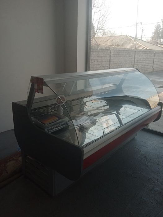 витрина холодильник