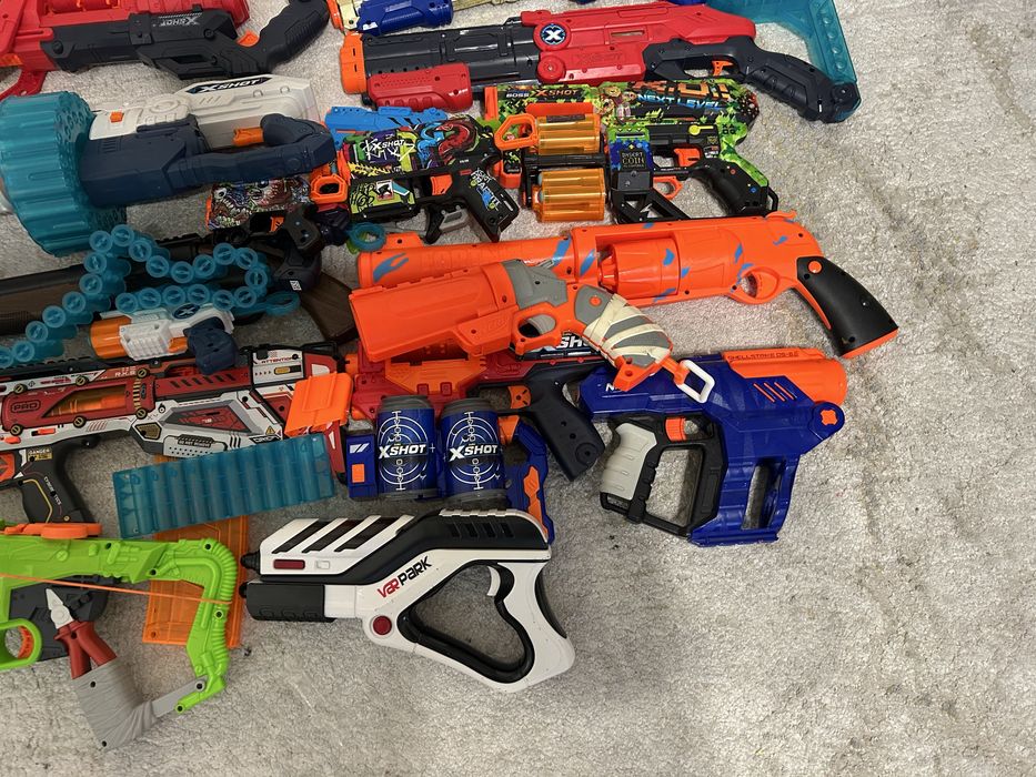 Набор Nerf из автоматов
