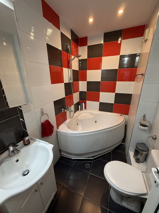 Продава се Двустаен апартамент в Пловдив, Център - 66 кв.м за 1125 €/кв.м - Снимка #3