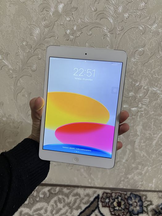 Ipad 2mini sotiladi ideal xolatda