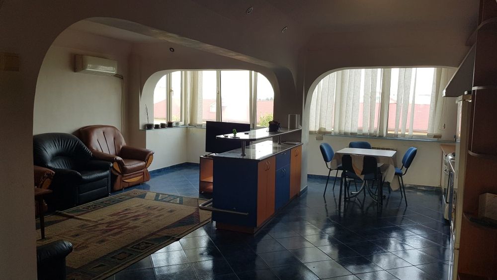 Vand apartament 3 camere..proprietar