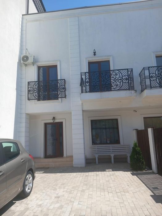 Vila de închiriat în Chiajna!!