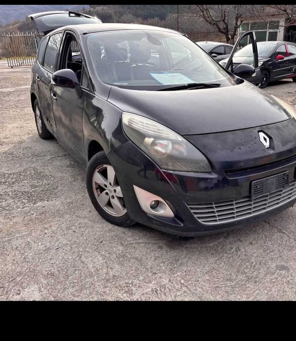 Reno Grand Scenic 1.5dci 2012g