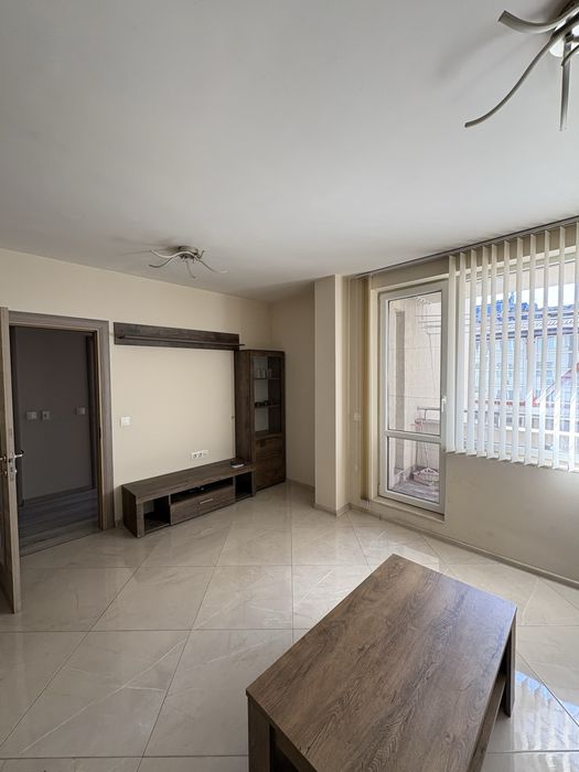 Дава се под наем Тристаен апартамент в София, Зона Б-18 - 86 кв.м за 797.64 € - Снимка #2