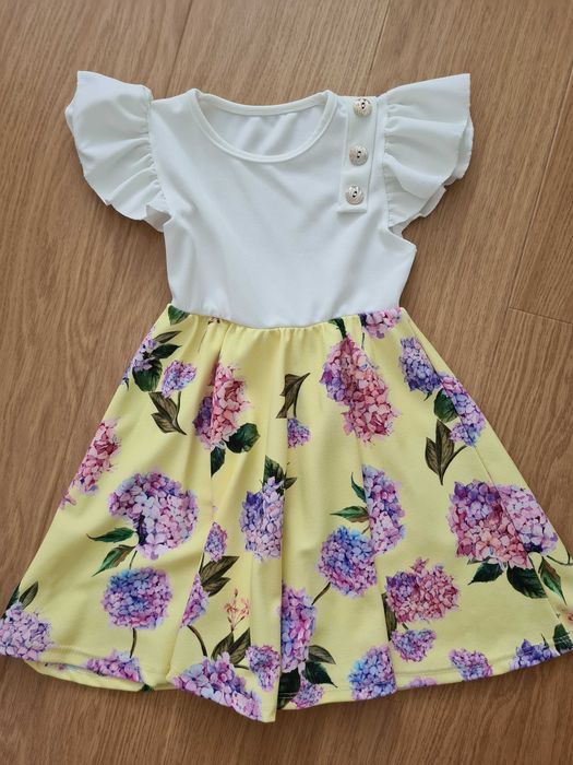 Детски рокли Next, LC Waikiki, HM размер 104-110 см