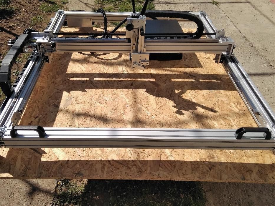 Masina Gravat Granit ,CNC Granit ,Fotogravura funerare