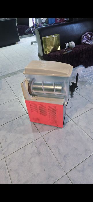 Машина за скрежина