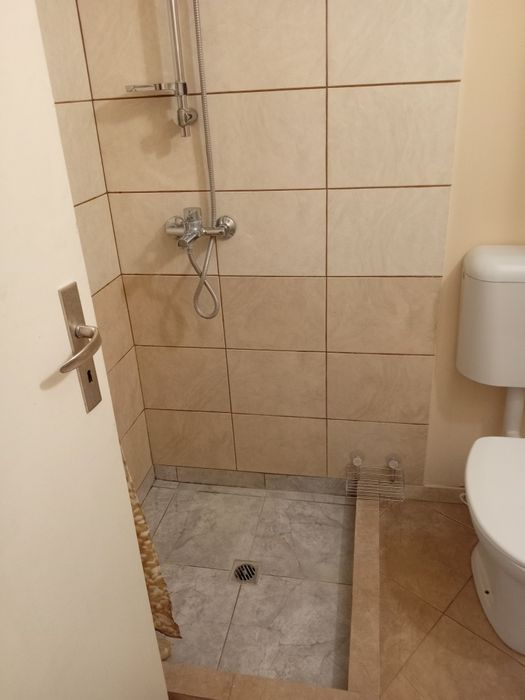 Продавам гарсониера