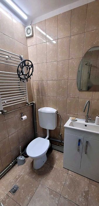 Garsonieră renovată 36 mp, balcon închis, 5 min metrou Obor
