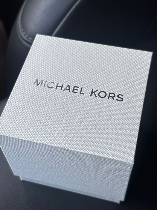 Дамски часовник - michael kors - чисто нов
