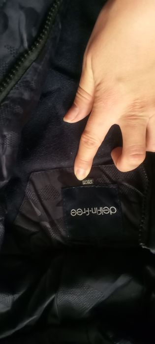 Продам куртку на мальчика