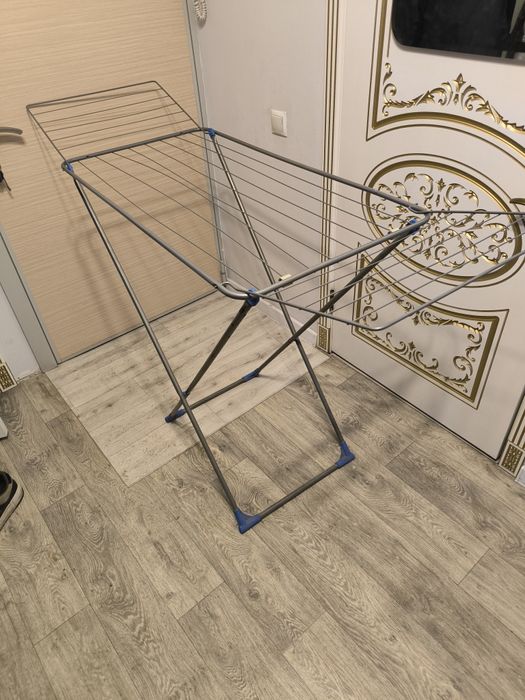 Сушилка напольная б/у в хорошем рабочем состоянии