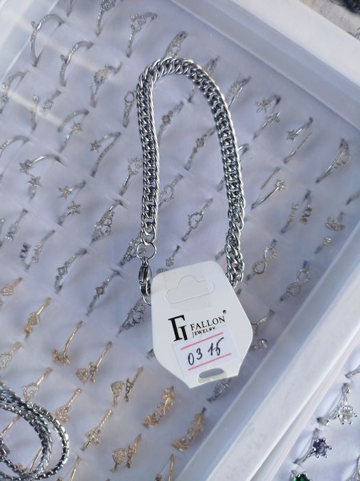 Продается бижутерия