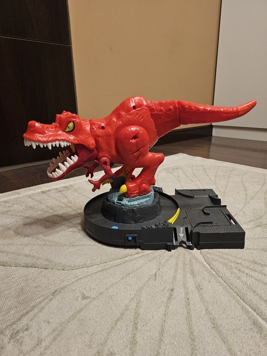 Продам набор Hot wheels, треки